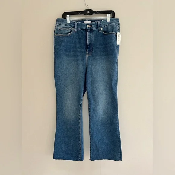 Good American NWT Soft Tech Good Legs Raw Hem Crop Mini Bootcut Jeans, 14-18+ - Picture 2 of 11
